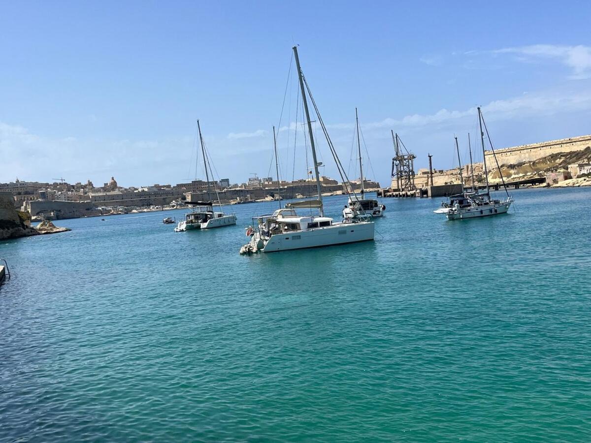 Harbour View Apt With Terrace Kalkara Exterior photo