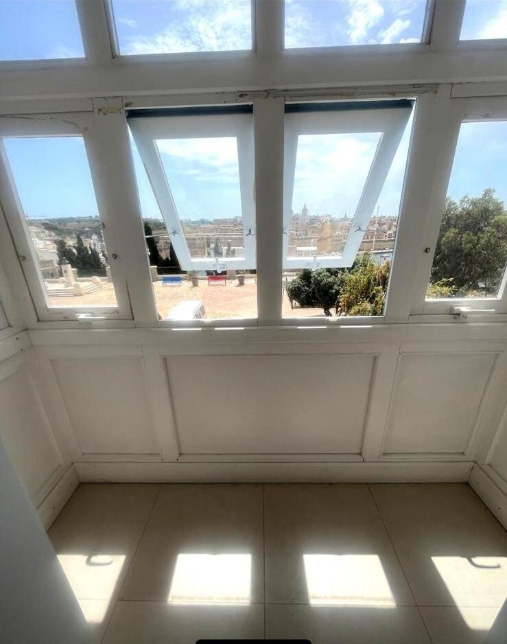 Harbour View Apt With Terrace Kalkara Exterior photo